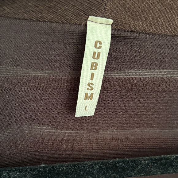 Cubism Brown Ruffled Sweater Set - Picture 2 of 9